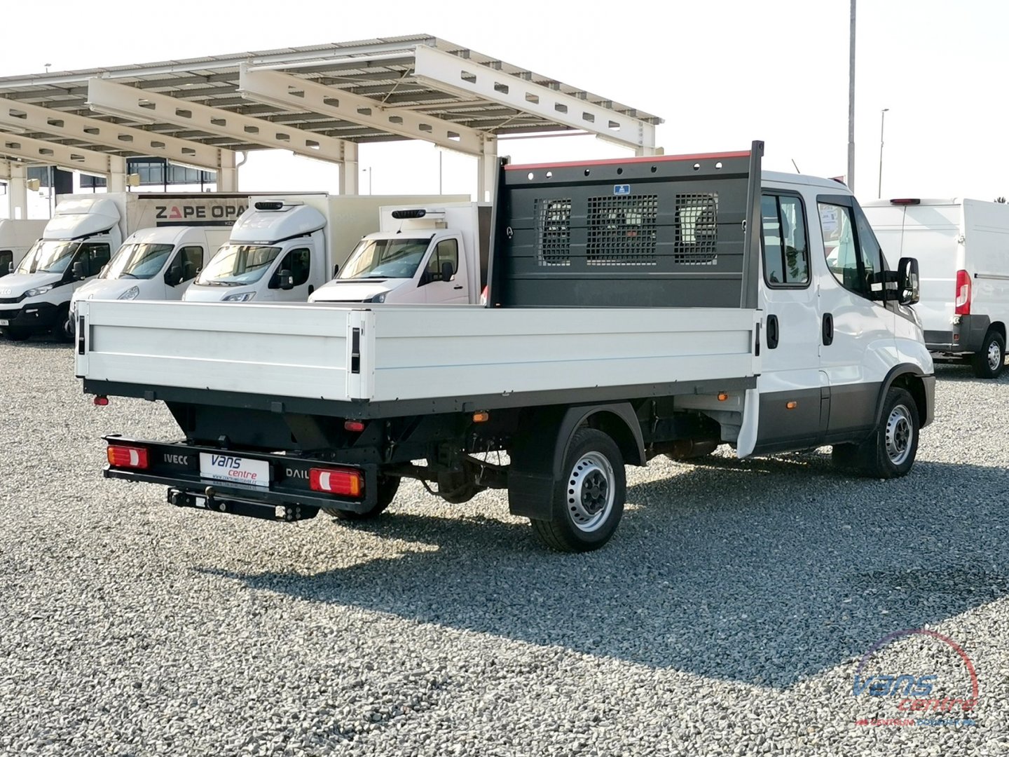 Iveco DAILY 35S16 HI-MATIC/ 7 MÍST/ VALNÍK 3,4M