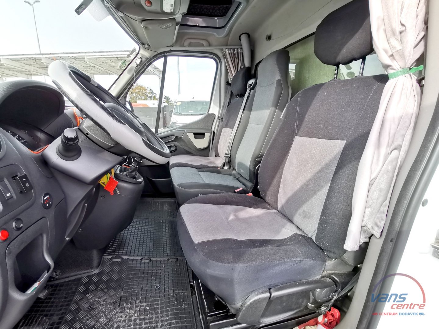 Renault MASTER 170DCI SHRNOVACÍ 10 PALET/ MĚCHY/ KLIMA