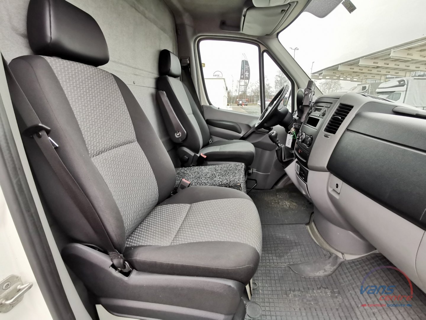 Volkswagen CRAFTER 2.0TDI/100KW MRAZÍ/TOPÍ/380V/TISK/2 KOMORY