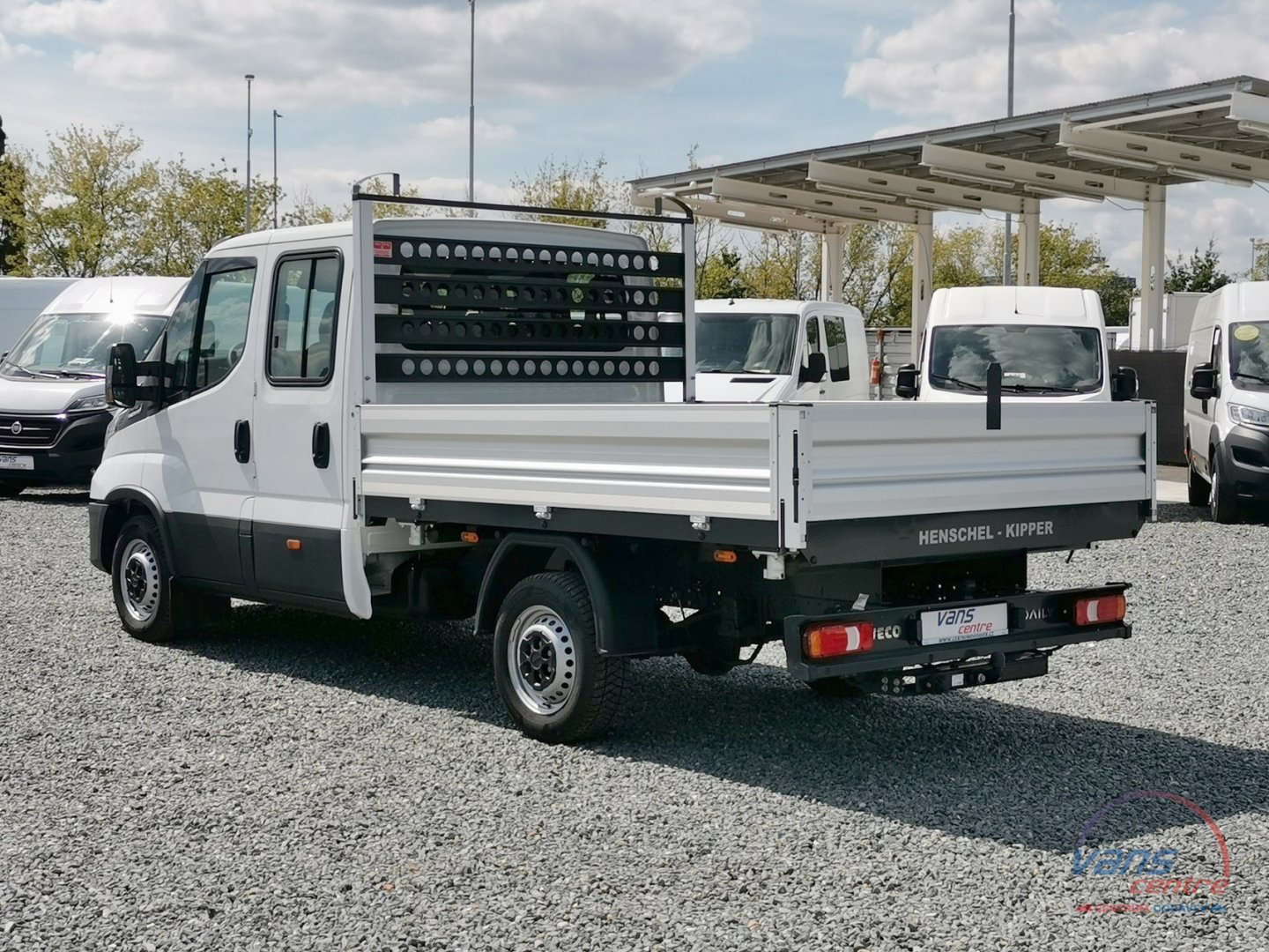 Iveco DAILY 35S16 HI-MATIC/ 7 MÍST/ 3.STR.SKLÁPĚČ