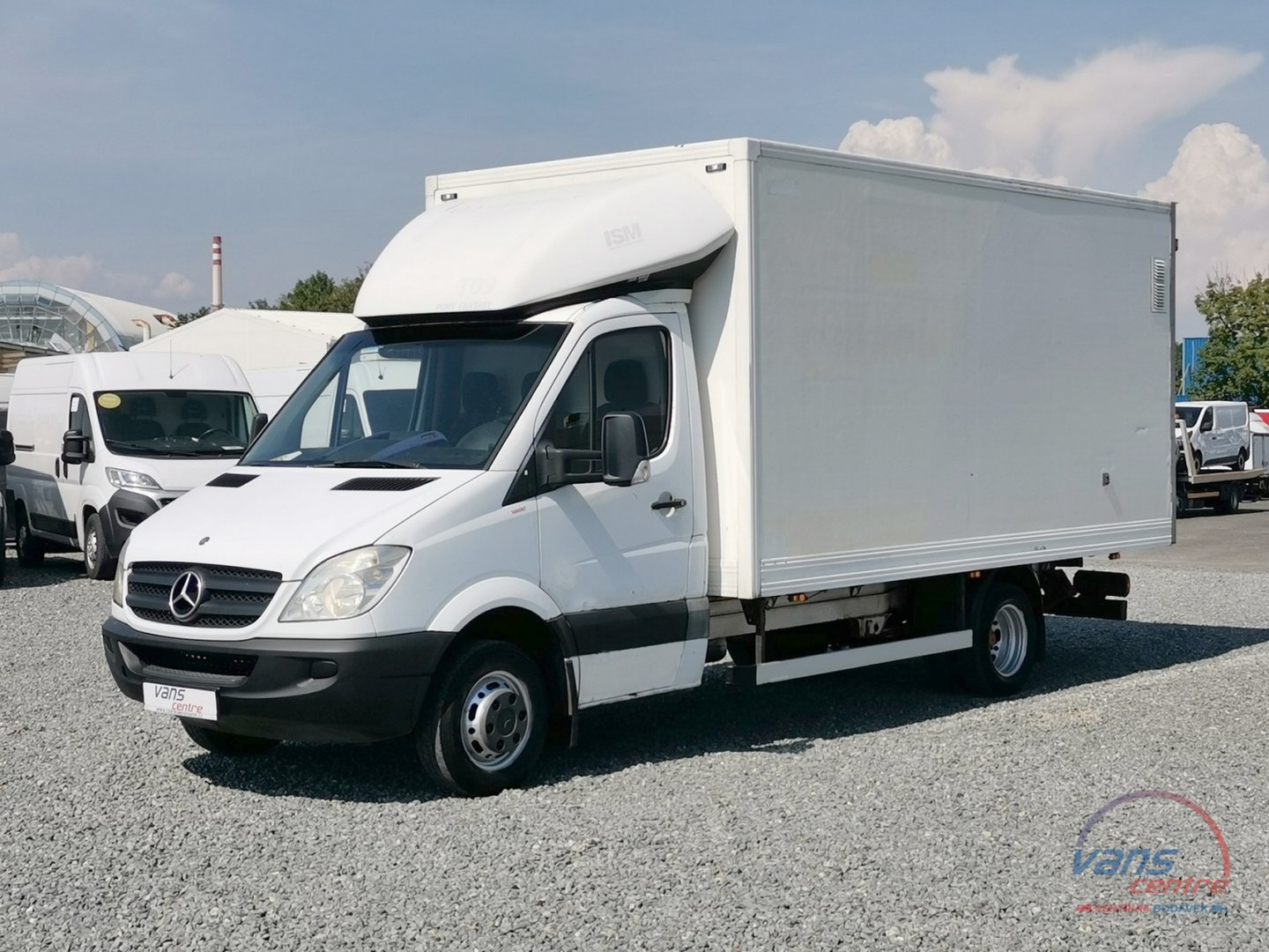 Mercedes-Benz SPRINTER 511CDI PEKAŘSKÁ SKŘÍŇ 9 PALET