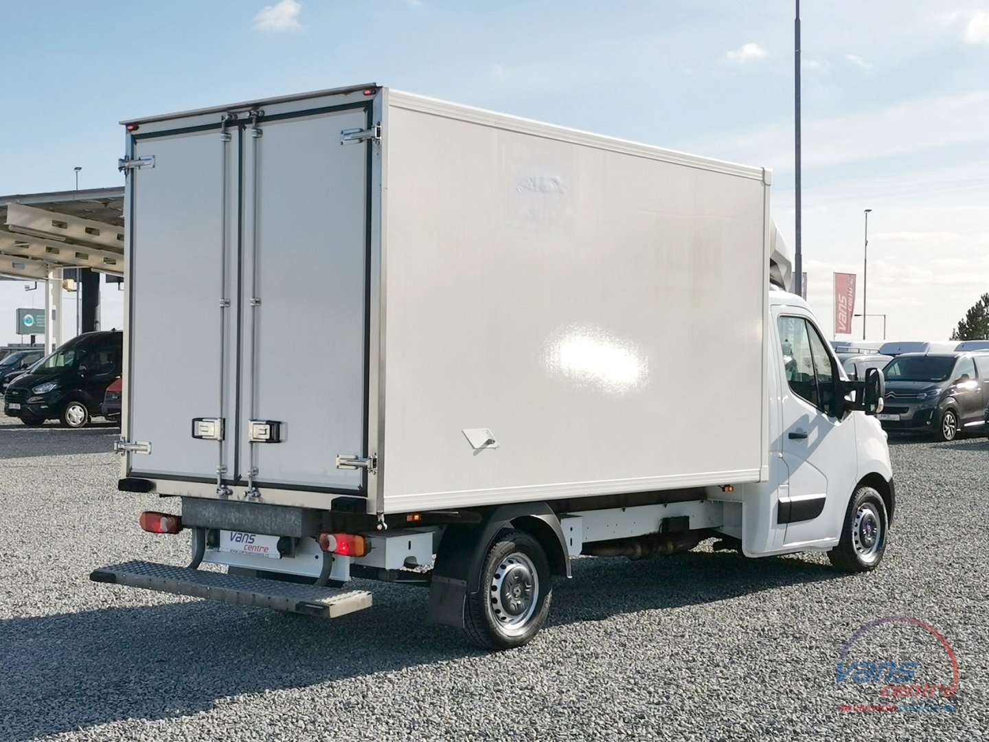 Renault MASTER 150DCI SKŘÍŇ/ CHLAĎÁK/ 7 PALET/ ČR