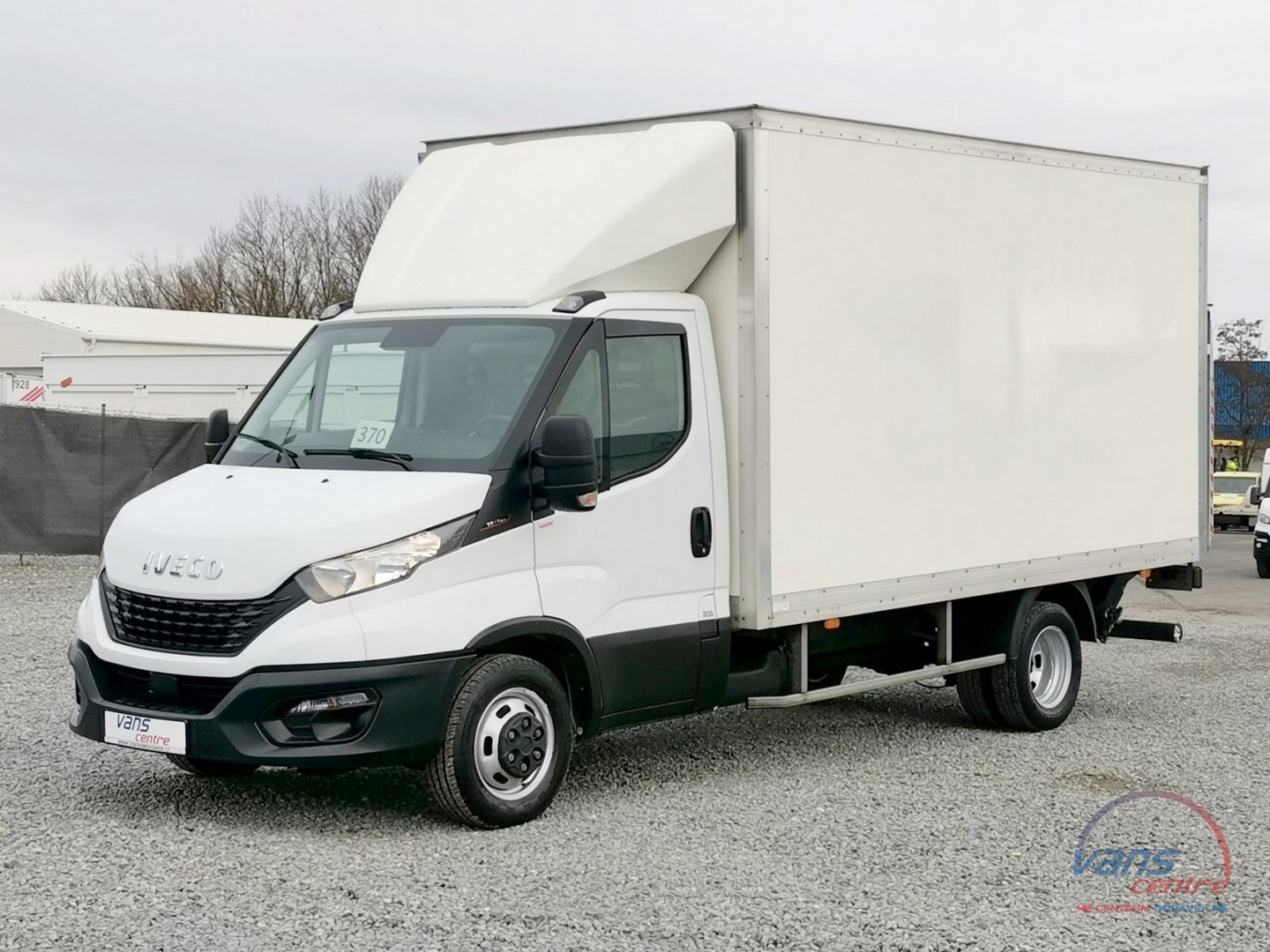 Iveco DAILY 35C16/3.0 SKŘÍŇ 8 PALET/ HYDR.ČELO/ 71480KM