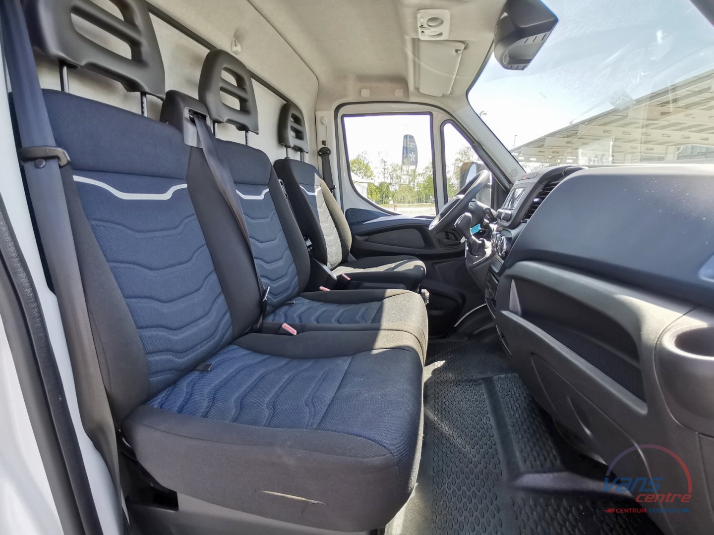 Iveco DAILY 72C18 HI-MATIC/ SKŘÍŇ 15 PALET / HYDR.ČELO