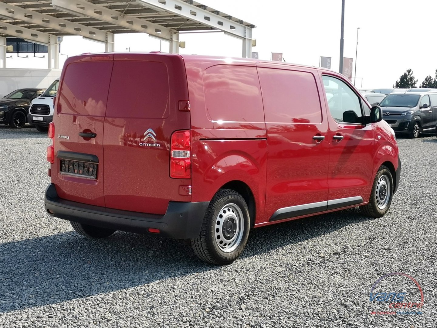 Citroën JUMPY 2.0HDI/AT L2H1/ 2X BOČNÍ DVEŘE/ PLNÁ VÝBAVA