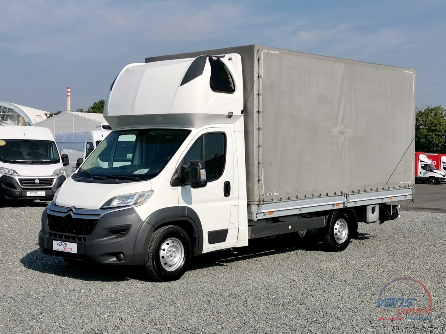 Iveco DAILY 35C18 SHRNOVACÍ 8 PALET/ HYDR.ČELO/ ČR/ 1.MAJ.