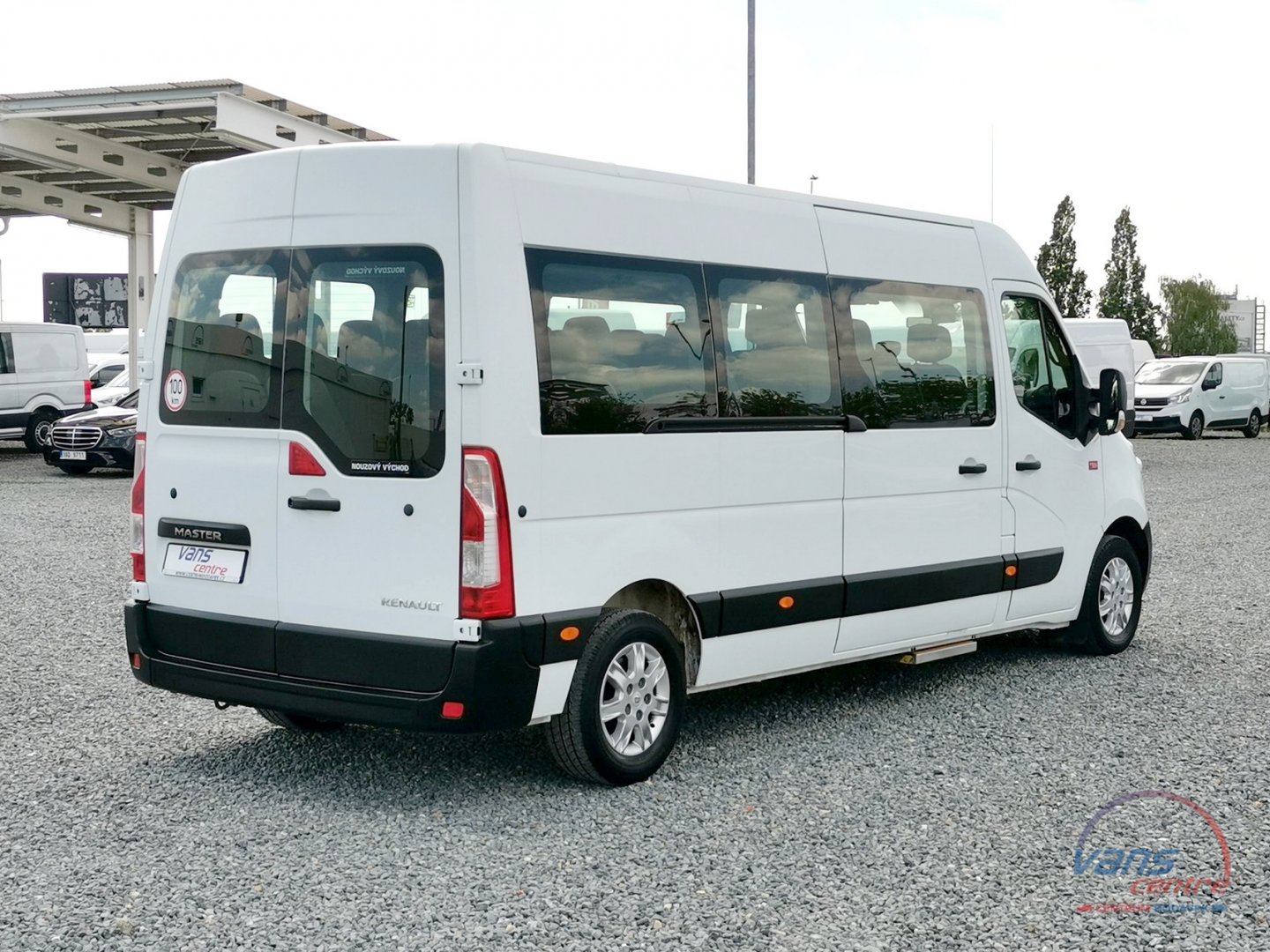 Renault MASTER 165DCI BUS 17 MÍST/ NEZ.TOPENÍ/ KLIMA 