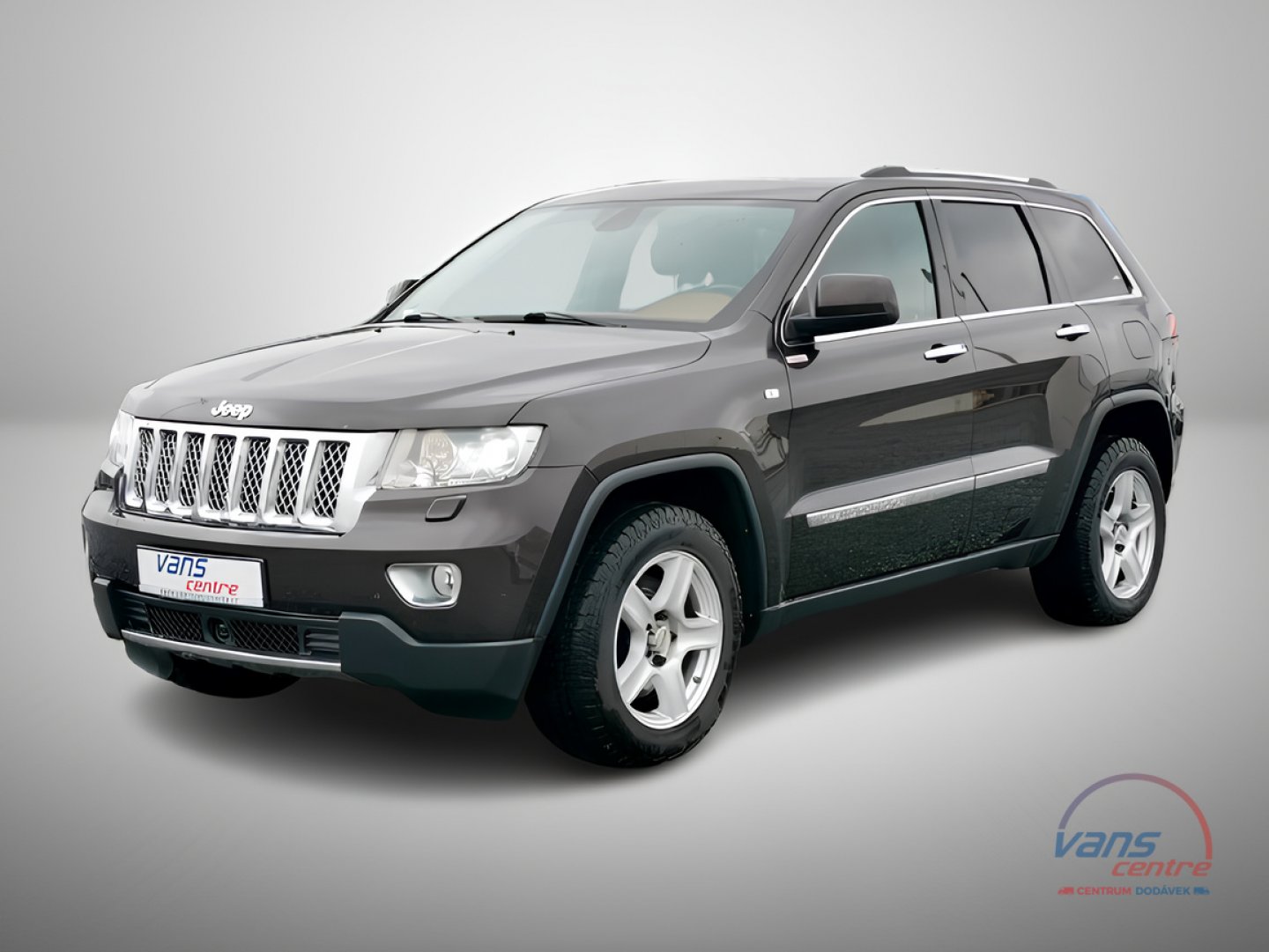 Jeep GRAND CHEROKEE 3.0CRD 4X4/ OVERLAND/ PANORAMA/ ČR