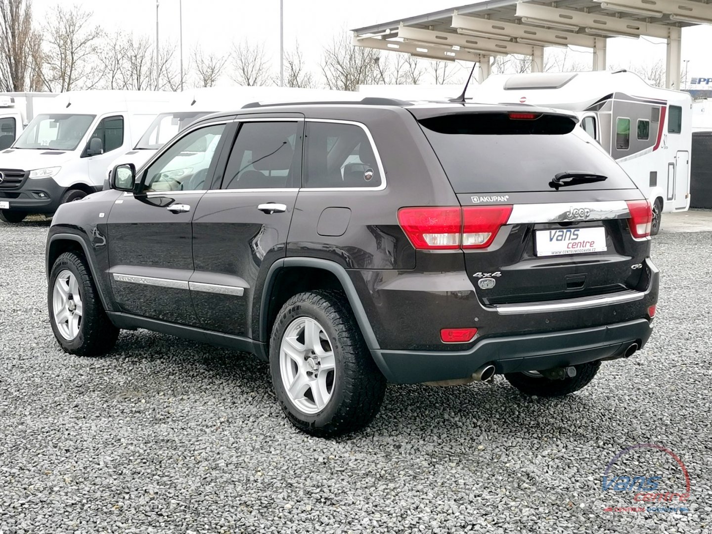 Jeep GRAND CHEROKEE 3.0CRD 4X4/ OVERLAND/ PANORAMA/ ČR