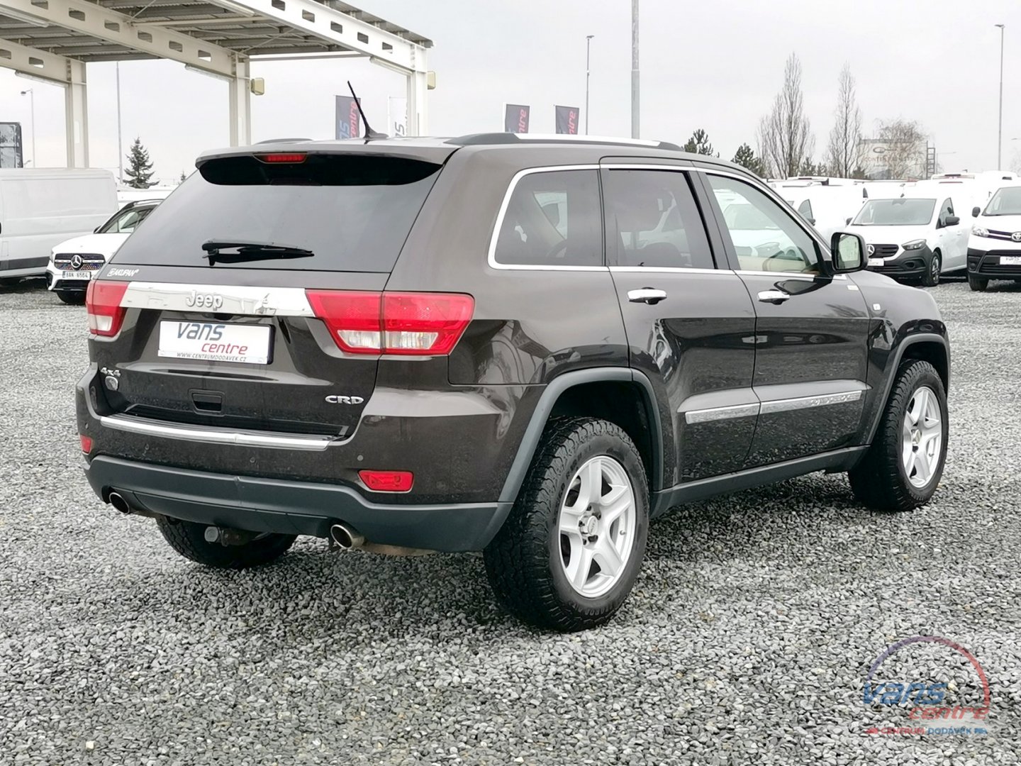 Jeep GRAND CHEROKEE 3.0CRD 4X4/ OVERLAND/ PANORAMA/ ČR