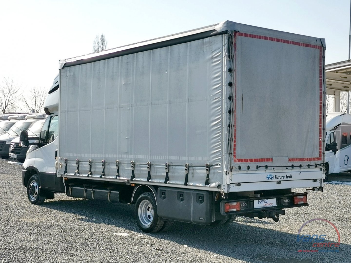 Iveco DAILY 50C18 VALNÍK 10 PALET/ MĚCHY/ KLIMA/ TAŽNÉ/ DO 3,5T 