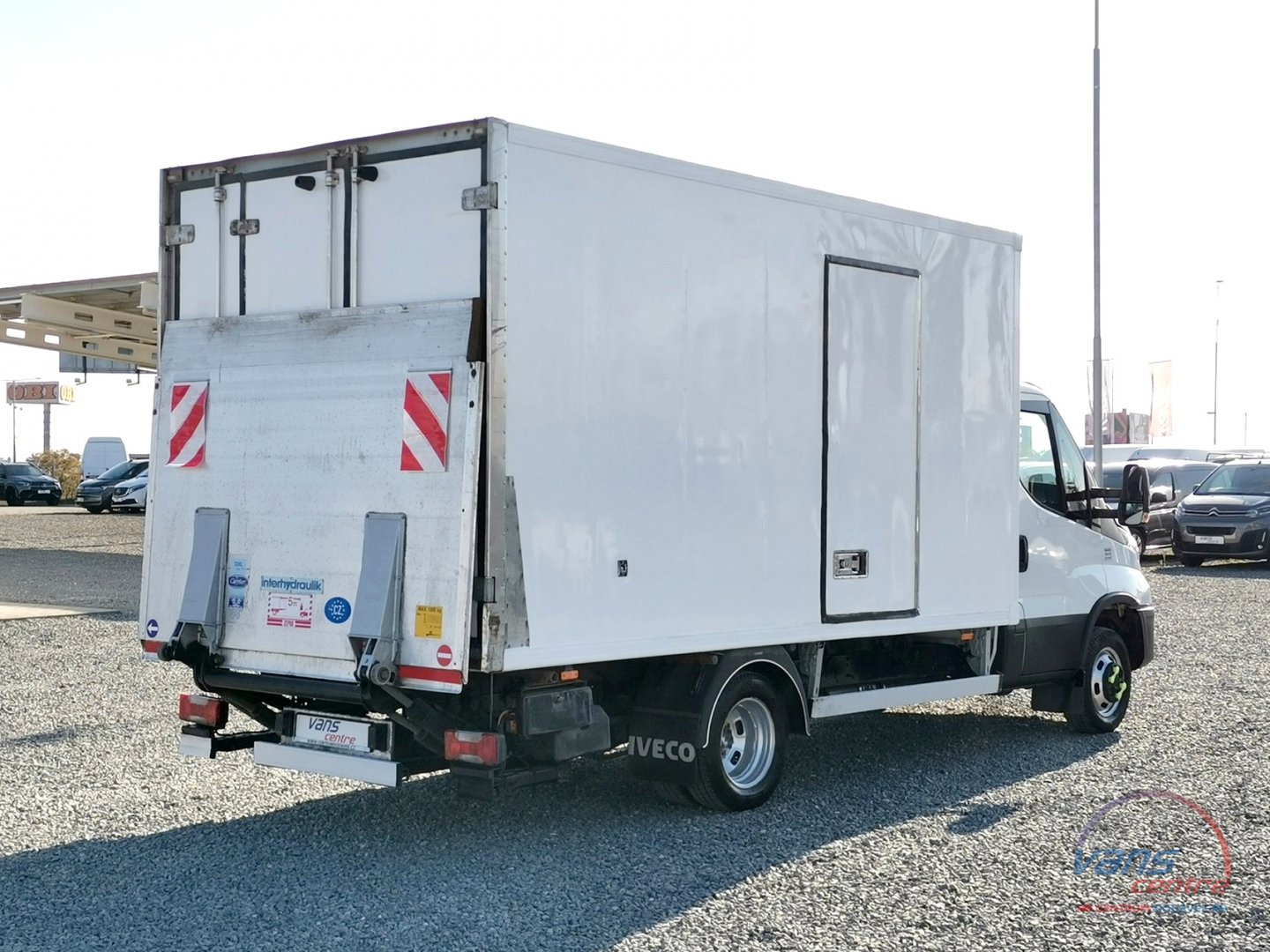 Iveco DAILY 50C18 HI-MATIC/ MRAZÍ/TOPÍ/H.ČELO/3,5T