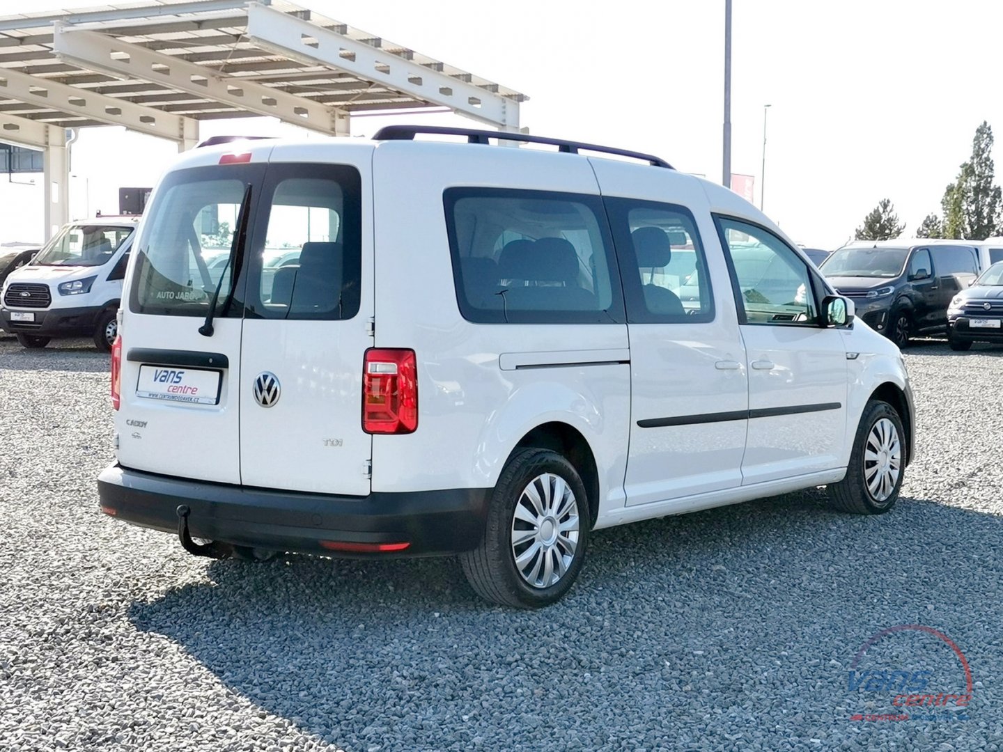 Volkswagen CADDY 2.0TDI/75KW 7 MÍST/ KLIMA/ TAŽNÉ/ ČR/1.MAJ. 