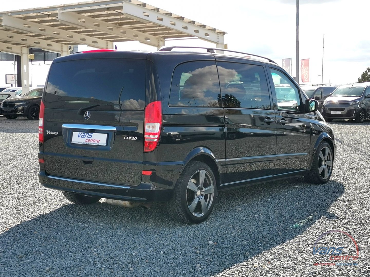 Mercedes-Benz VIANO 3.0CDI/V6 AT/ 6 MÍST/ PLNÁ VÝBAVA!