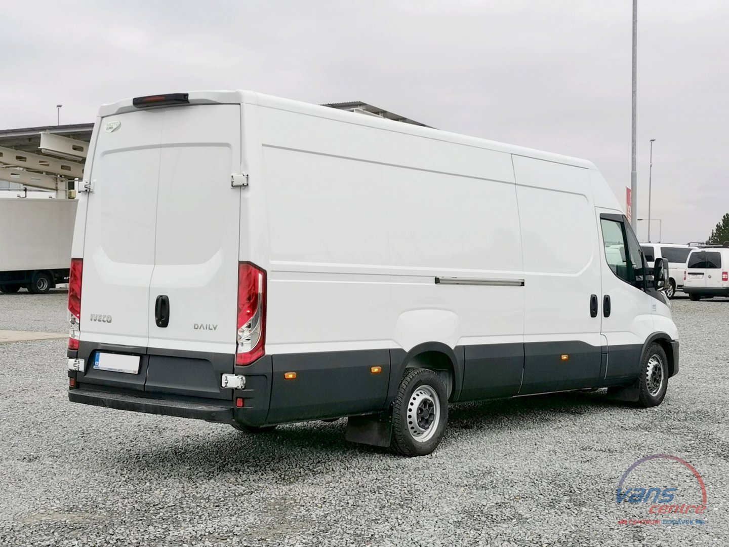 Iveco DAILY 35S18 MAXI XL/CHLADÍ/TOPÍ/ TISK/ MĚCHY/ ČR 