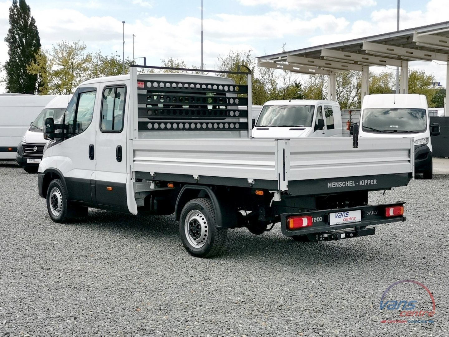 Iveco DAILY 35S16 HI-MATIC/ 7 MÍST/ 3.STR.SKLÁPĚČ