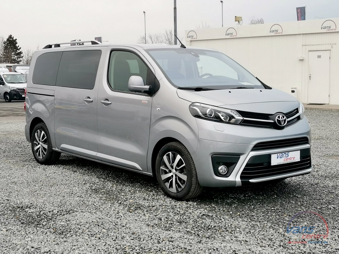 Toyota PROACE VERSO 2.0D-4D 8AT/ 8 MÍST/ FAMILY/ ZÁRUKA!