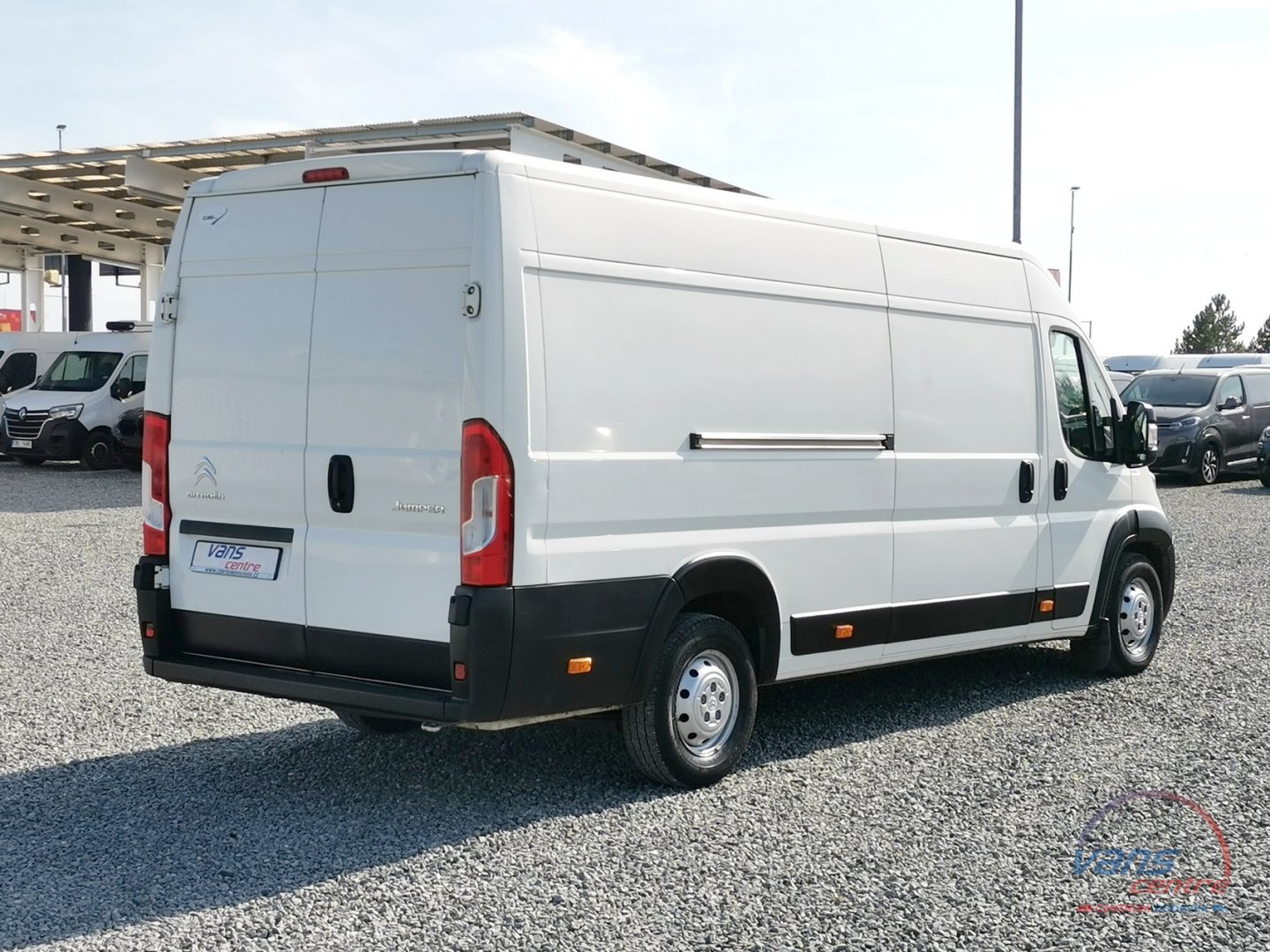 Iveco DAILY 50C18 SRHNOVACÍ 5,7M/ MĚCHY/ KLIMA/ TAŽNÉ/ DO 3,5T  