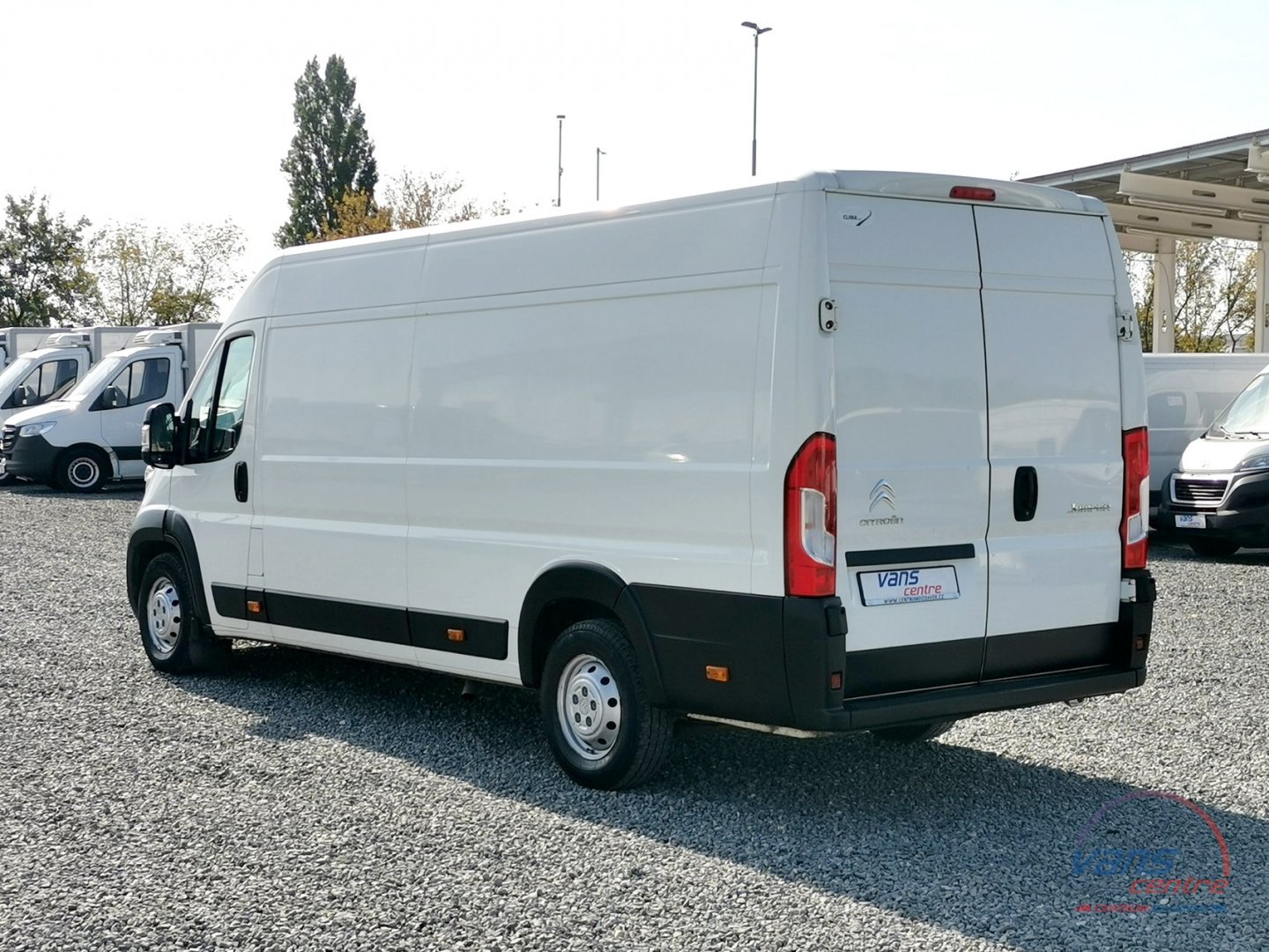 Iveco DAILY 50C18 SRHNOVACÍ 5,7M/ MĚCHY/ KLIMA/ TAŽNÉ/ DO 3,5T  