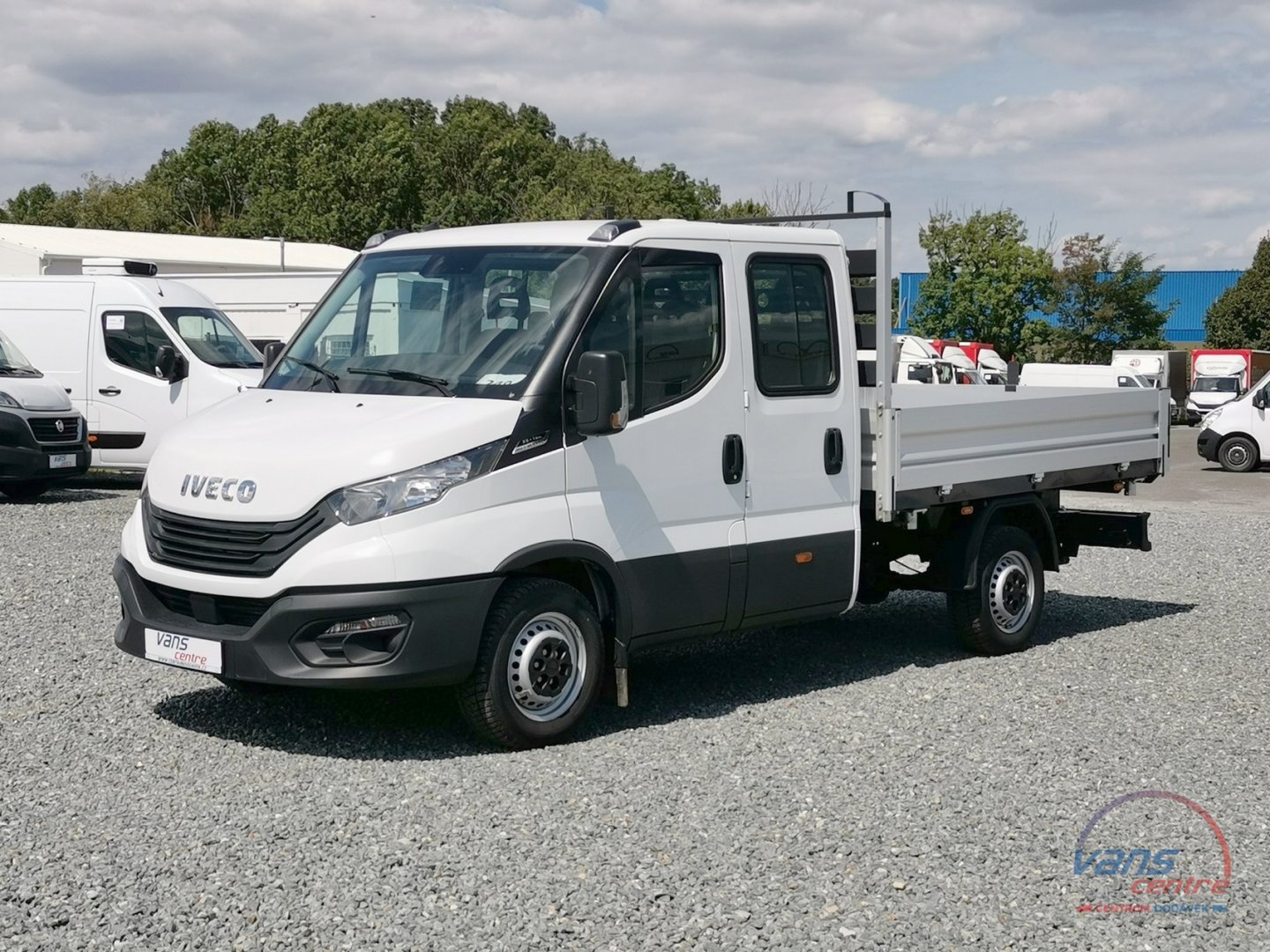 Iveco DAILY 35S16 HI-MATIC/ 7 MÍST/ 3.STR.SKLÁPĚČ