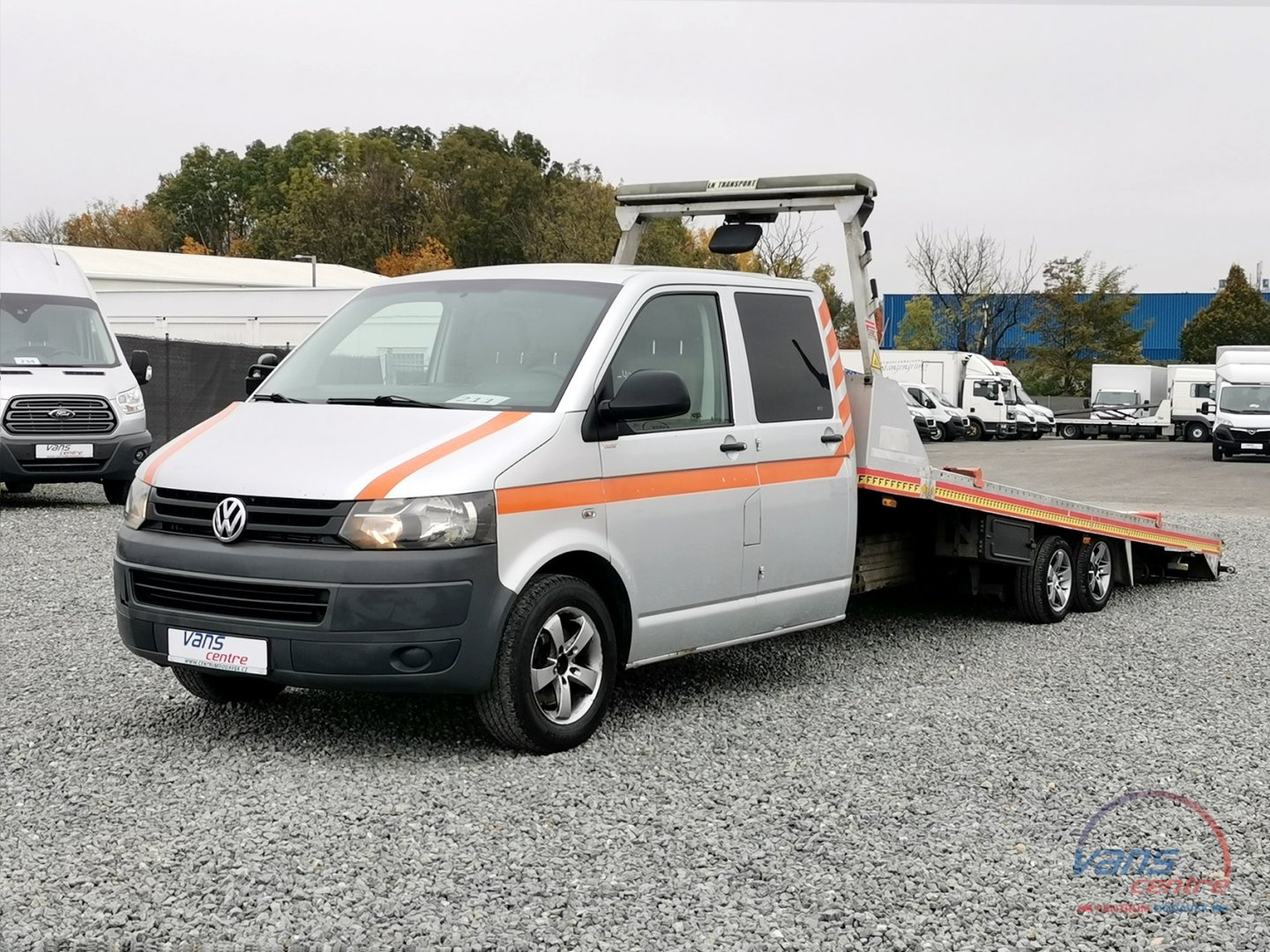 Volkswagen TRANSPORTER 2.0TDI ODTAH/ 6 MÍST/ MĚCHY/NAVIJÁK/ 3,5T