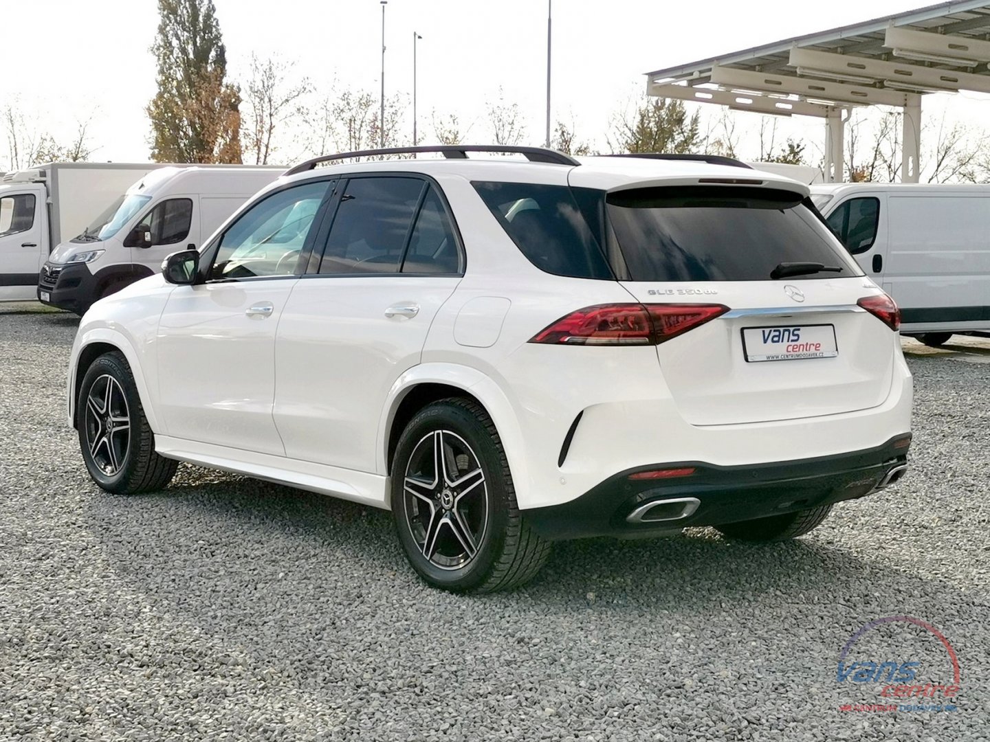 Mercedes-Benz GLE 350DE 4MATIC/ AMG/ AIR/ PANORAMA/ ČR/ 1.MAJ 