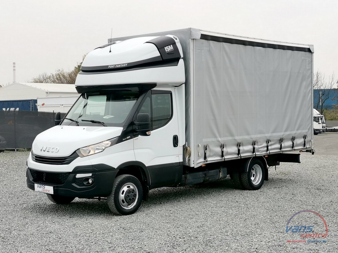 Iveco DAILY 50C18 SHRNOVACÍ 9 PALET/ MĚCHY/ TAŽNÉ/ 3,5T