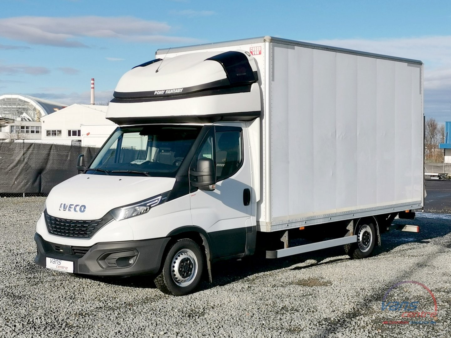 Iveco DAILY 35S18 HI-MATIC/ SKŘÍŇ 8 PALET/ MĚCHY/ H.ČELO